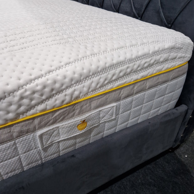4’6 PEGASUS 4000 Mattress - Shop Floor Model