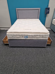 5'0 King Size Pillow Top Classic 2 Drawer Firm Edge Divan Set Including Free Floorstanding Headboard