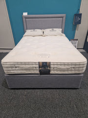 5'0 King Size Wool Origins 8 2 Drawer Firm Edge Divan Set Including Free Floorstanding Headboard