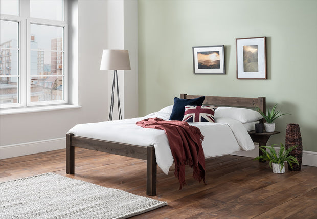 Greendale Bed